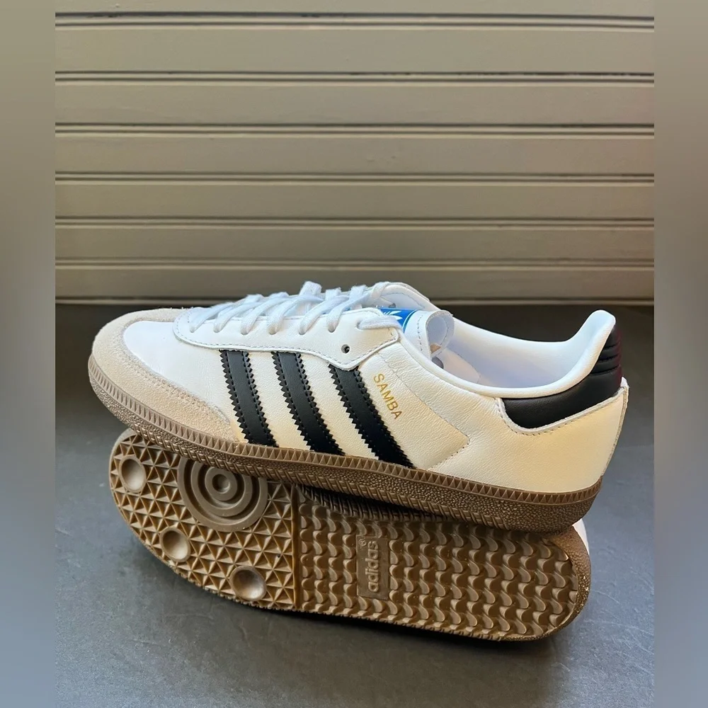 adidas Samba  Athletic Shoe - Cloud White Women’s Size 5.5